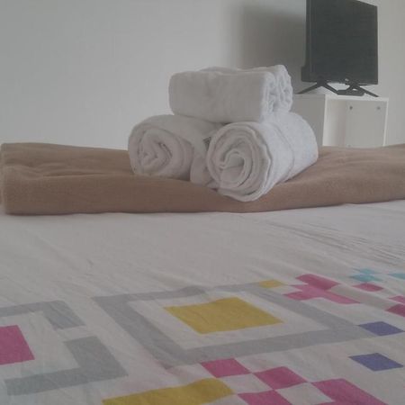 Rond Point Studio Cosy Et Central Avec Balcon แซงต์-เอเตียน ภายนอก รูปภาพ