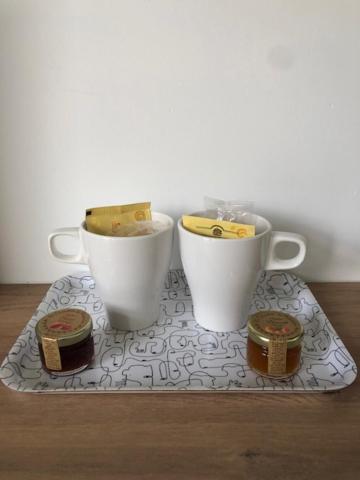 Rond Point Studio Cosy Et Central Avec Balcon แซงต์-เอเตียน ภายนอก รูปภาพ