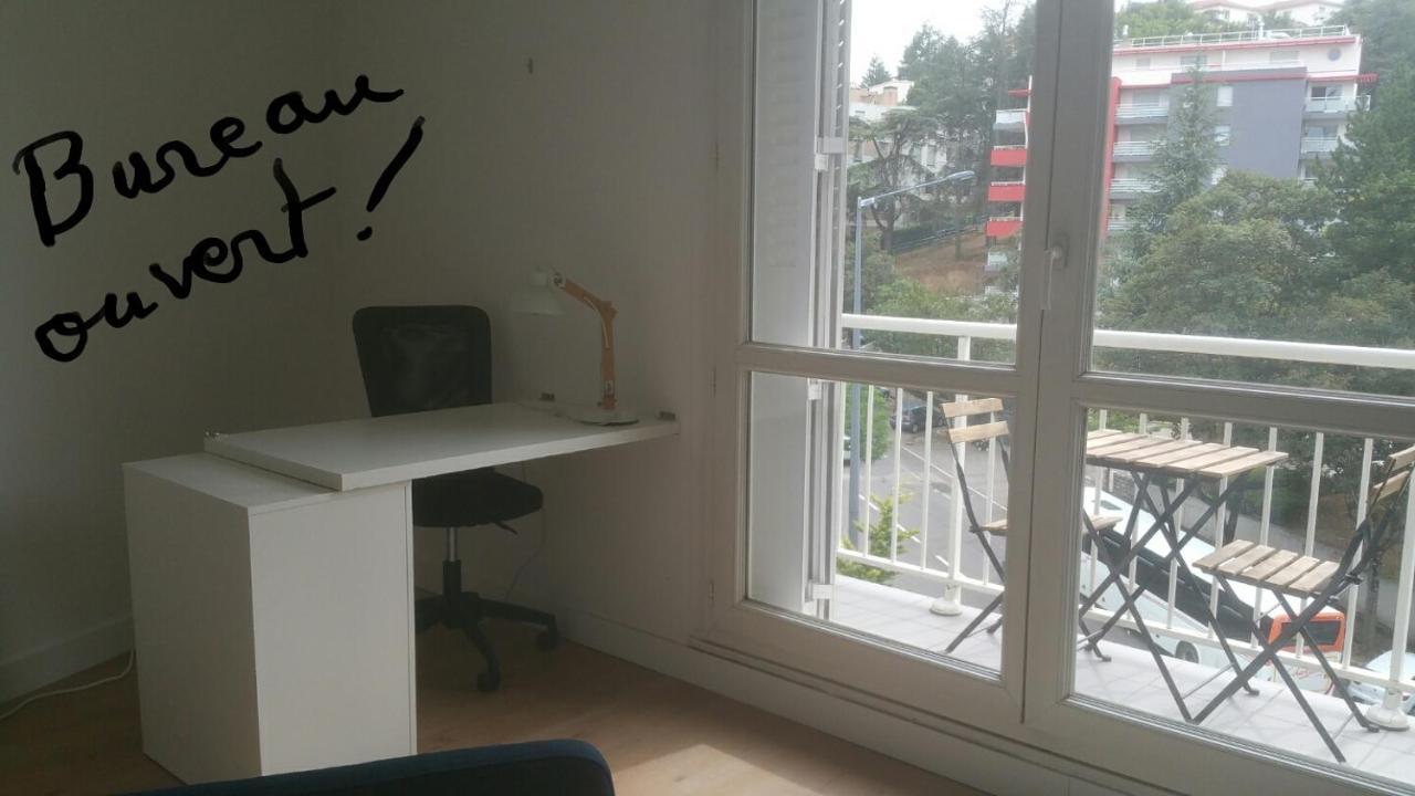 Rond Point Studio Cosy Et Central Avec Balcon แซงต์-เอเตียน ภายนอก รูปภาพ